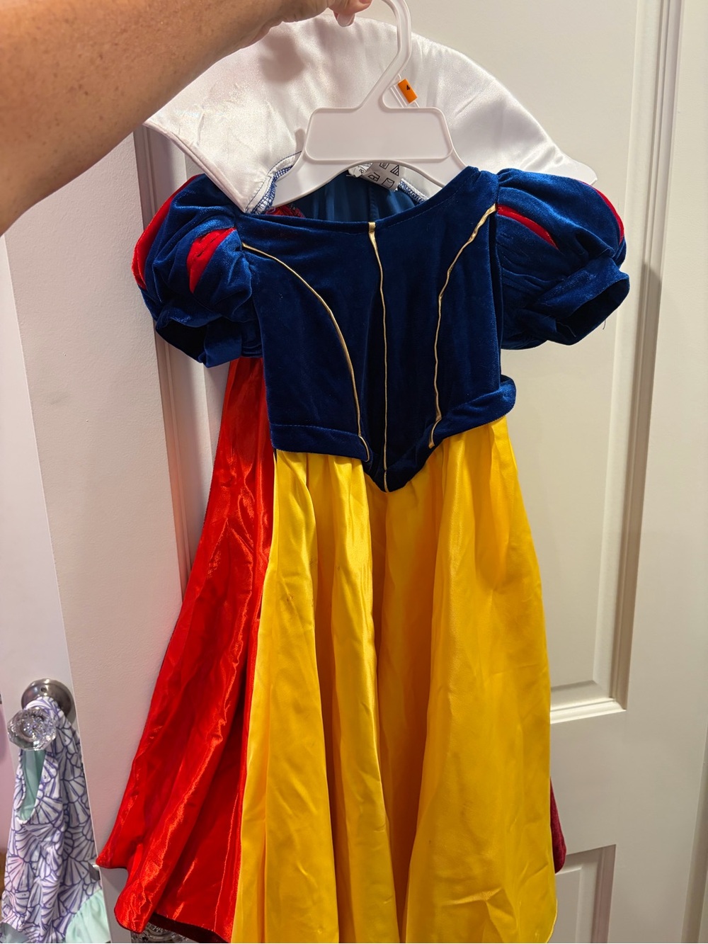 Snow White costume
